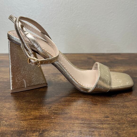 BP Parker Dress Sandals 5.5 Womens Gold Metallic Triangle Heel Ankle Formal New - Picture 8 of 10